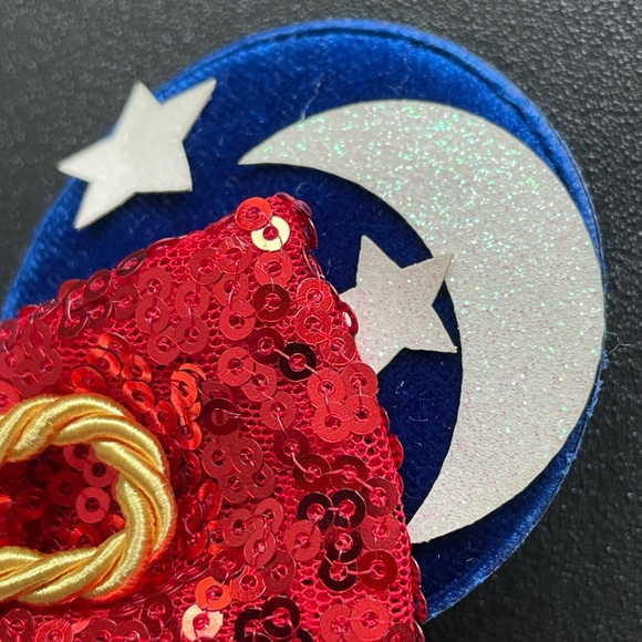 Mickey Mouse Scrunchie (Sorcerer Mickey) - Picture 3 of 6